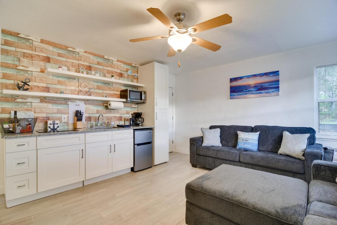 Pet-Friendly Gulfport Home Walkable Location! سانت بطرسبرج المظهر الخارجي الصورة